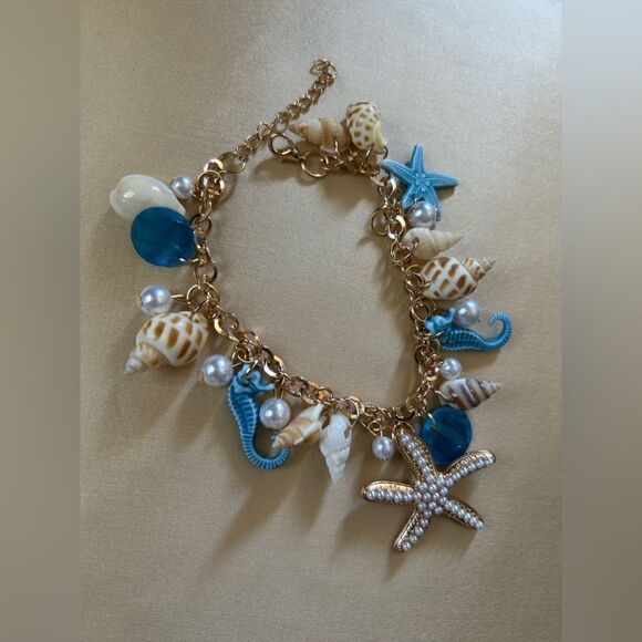 seashell  bracelet  A626 - Picture 3 of 4